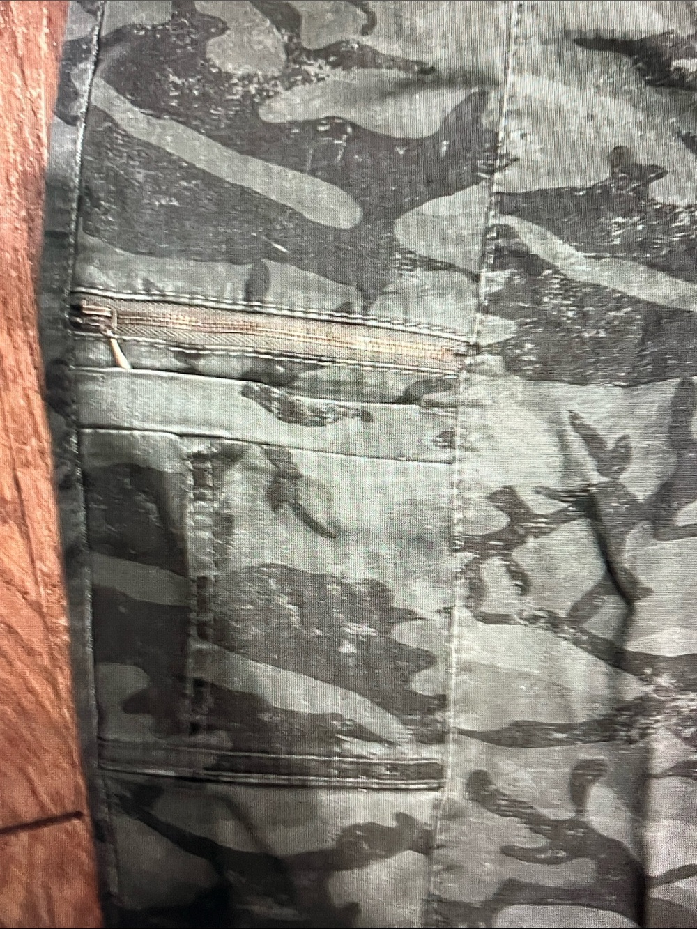Women's Camo Cargo Pants — Green Camouflage - Picture 3 of 5